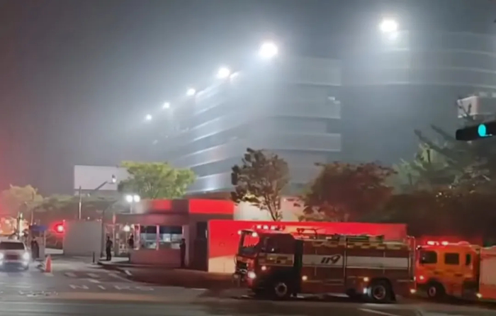 大田市消防本部投入170余名人员和63辆消防车进行灭火工作，至27日6时30分许基本控制住火情。