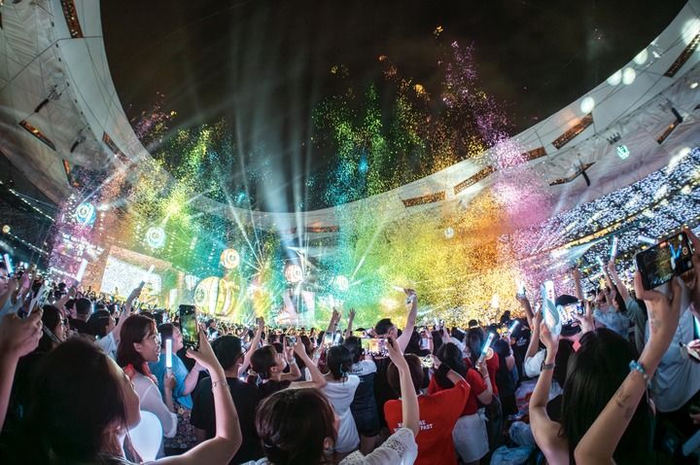 图为今年在北京举办的“五月天”演唱会现场。（受访者供图）