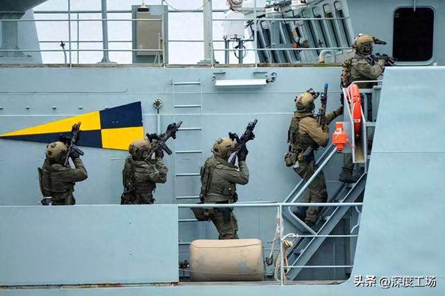 战斗开始了，法军夺取俄罗斯油轮！法司令宣布：今晚做好战争准备_财经头条