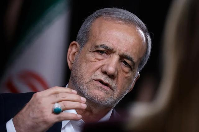 伊朗总统佩泽希齐扬。图源：视觉中国