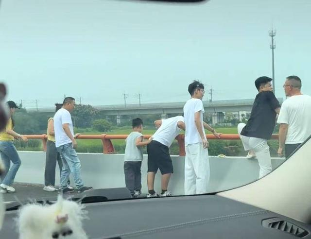 网友发布的视频截图