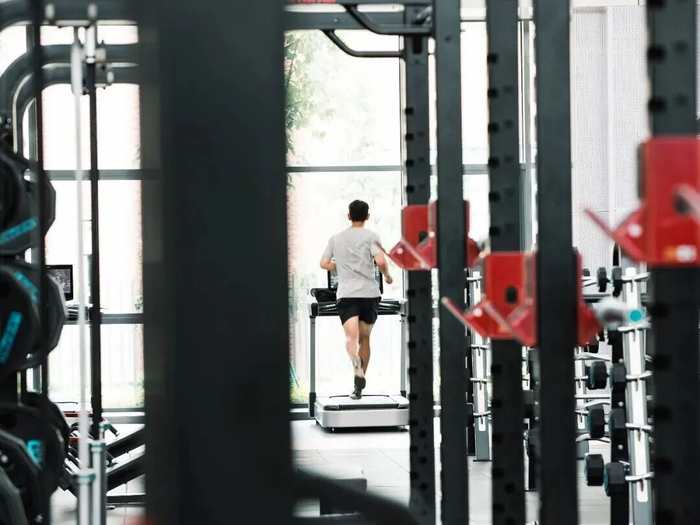 男性很少在朋友圈晒自己在减肥。图/视觉中国