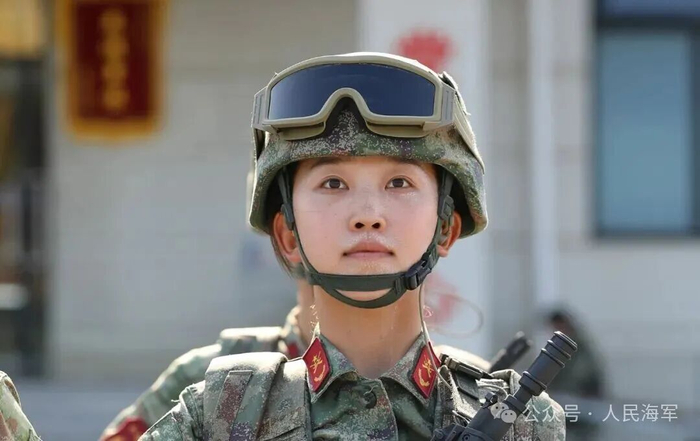 ▲郭诗琪在阅兵集训点训练照片