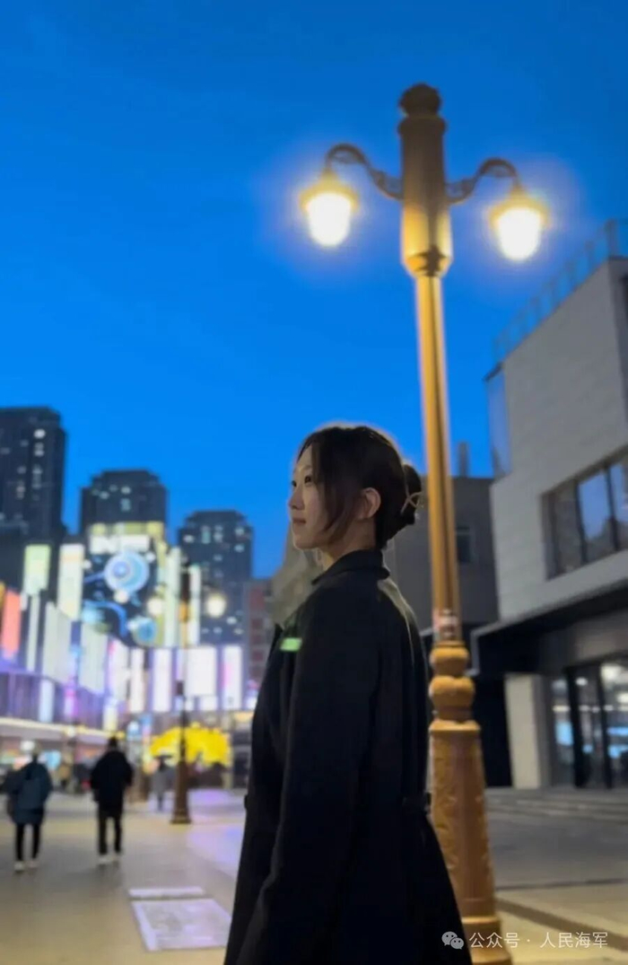 ▲郭诗琪入伍前大学时期照片