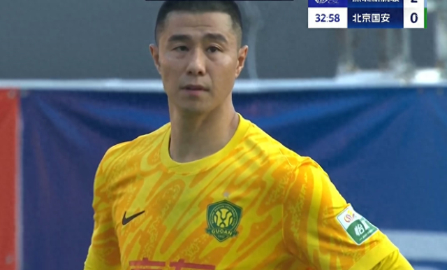 国安2球落后！媒体人热议：千古奇冤塞蒂恩，王刚又坑拉米罗