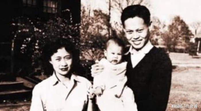 杨振宁去世享年103岁,晚年娶小54岁娇妻,18亿遗产已分配好|杜致礼|翁帆|妻子|生日|王宫_新浪娱乐_新浪新闻