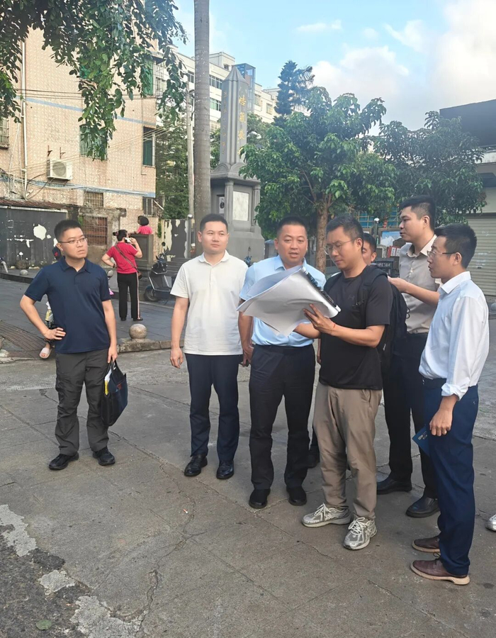 王家强实地调研府城传统建筑历史文化街区保护提升项目。
