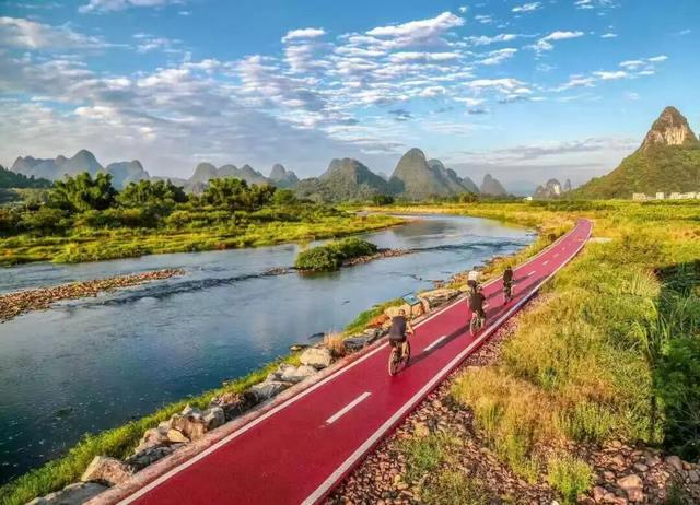 荔江国家湿地公园内建设有“绿色廊道”，是跑步、骑行爱好者的乐园。荔浦市林业局供图