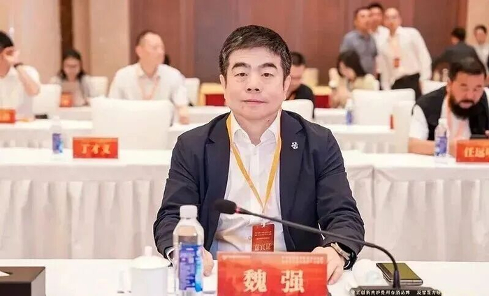 白酒高管跨界管零售财务?华润魏强履新