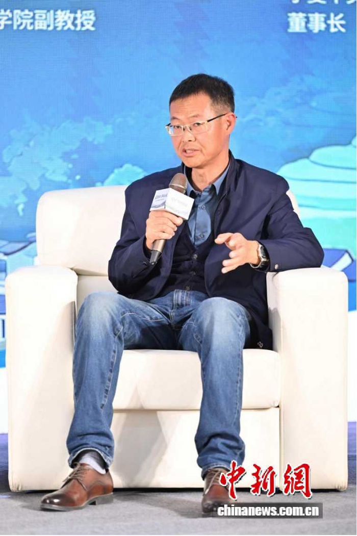 宁夏大学建筑学院副教授王润山 中新网记者 李骏 摄