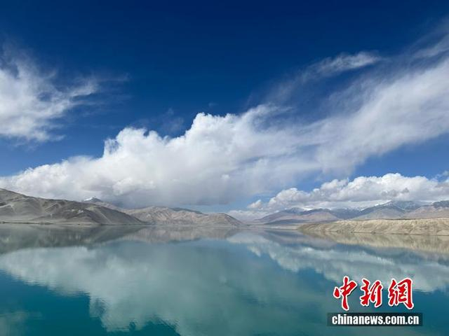 图为王搏拍摄的新疆风光。受访者供图