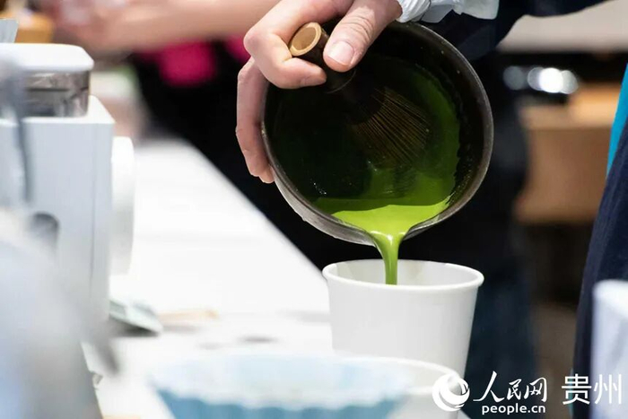 融入铜仁抹茶的贵阳新茶饮。人民网记者 涂敏摄
