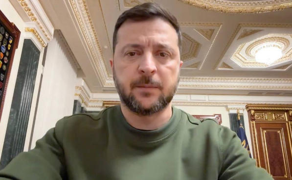 泽连斯基还威胁上了:美国去找中国谈