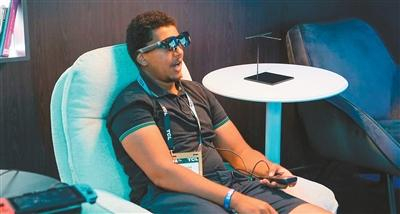 雷鸟创新智能眼镜应用场景。受访企业供图