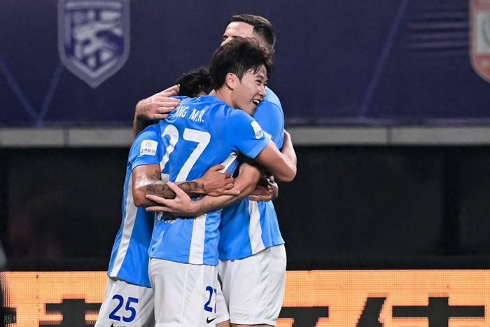 泰山2-1 国安4-0 梅州2-2 中超最新积分榜：海牛胜武汉，亚泰则降级