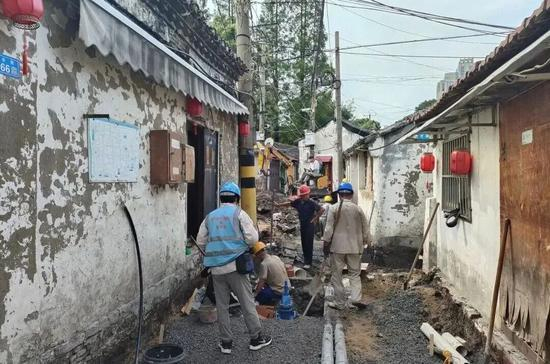 南通寺街街道设施改造升级。南通市住建局 供图