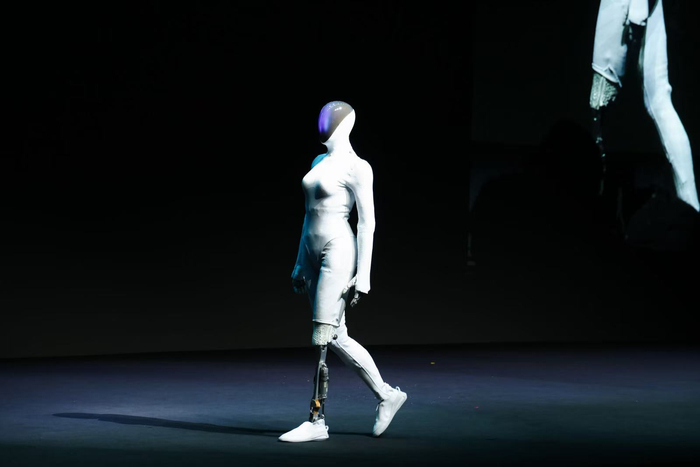 小鵬全新一代IRON。企業(yè)供圖