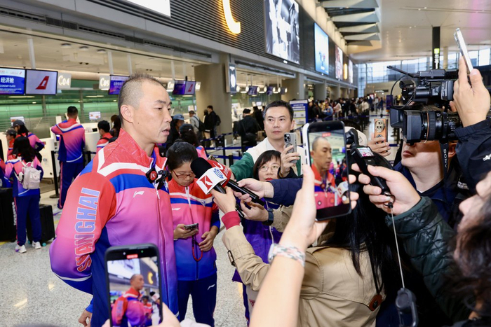 全运会四金四银得主、47岁的老将余利君将担任开幕式入场仪式上海市代表团旗手。王佳斌 摄