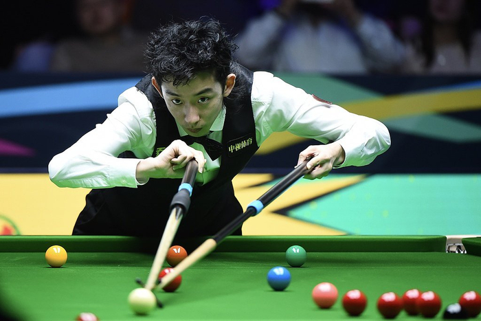 吴宜泽一黑到底，首捧排名赛冠军。