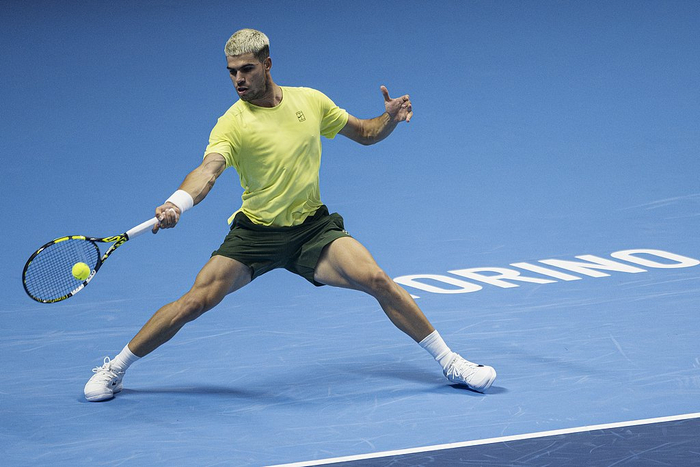 阿尔卡拉斯在比赛中。