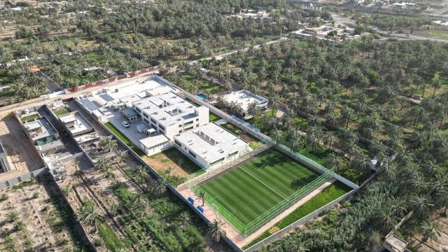 图为振华石油在伊拉克建设的希望学校