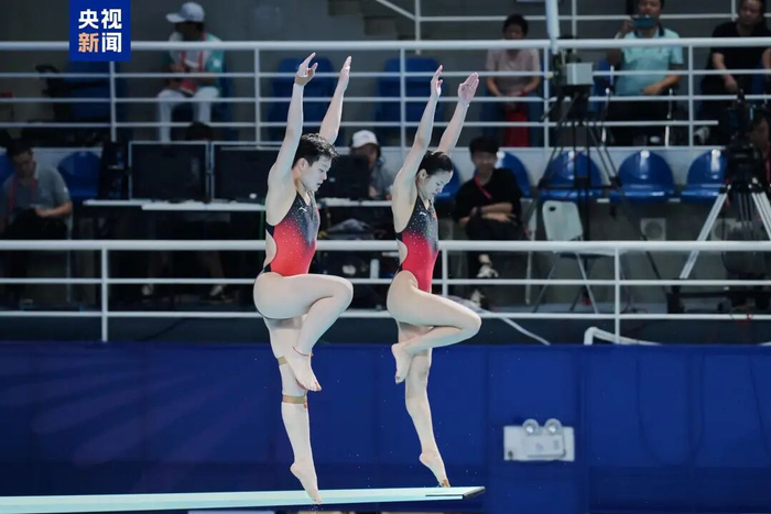 △2025年11月7日，全运会女子双人3米板决赛，陈艺文/林珊代表广东队出战，斩获金牌。