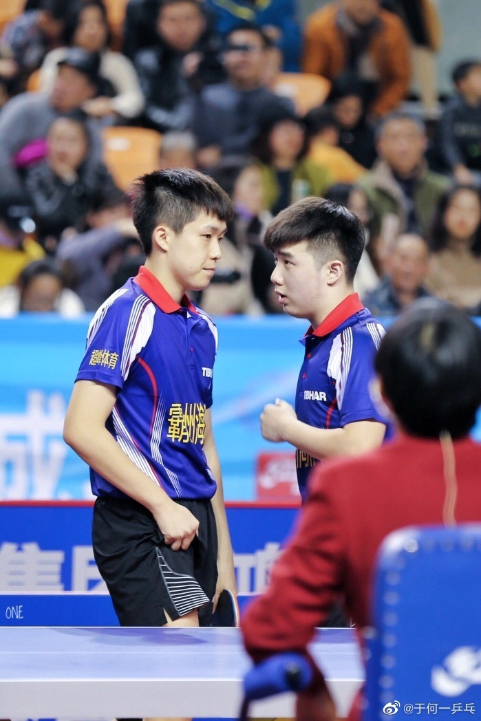 于何一与王楚钦曾是队友。