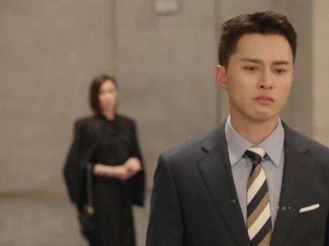 佘诗曼man姐好会撩？11点后佳人有约，床宝没有机会了