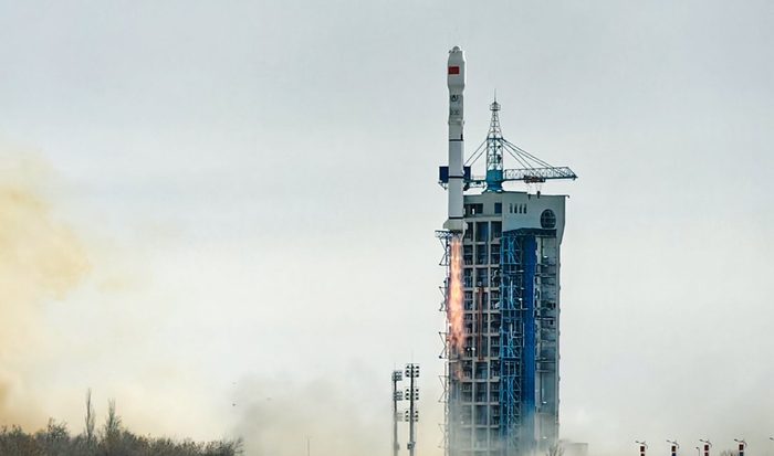 点火升空（鹿森 摄）