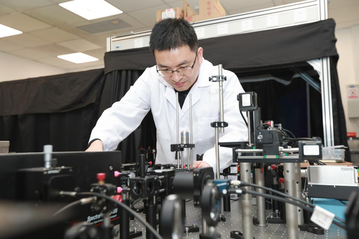 韩三阳工作照。清华大学供图