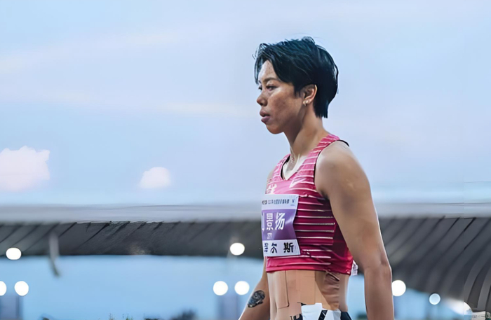 刘景扬夺冠其实已有征兆 强训两个月水准飞涨 全锦赛就险拿下吴艳妮|亚锦赛_新浪新闻