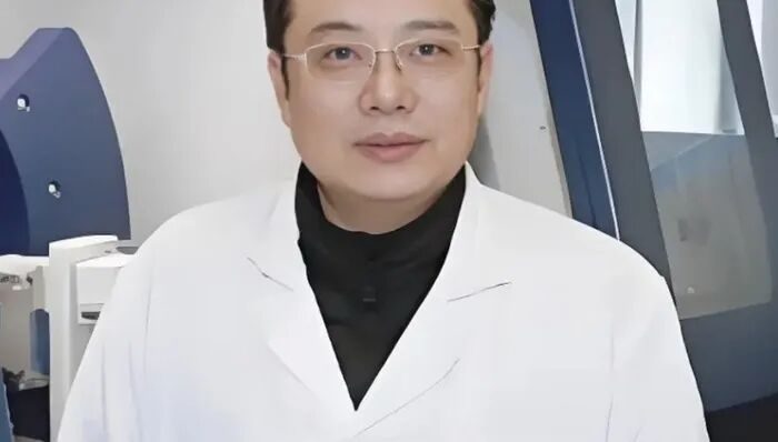 江科大首席科学家被打假,前学生发声:他从未上过课,典型的骗子加神棍_手机新浪网