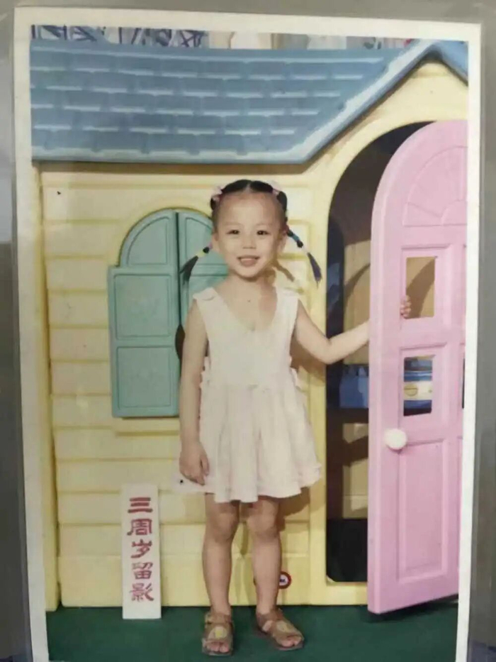 刘景扬童年照片。