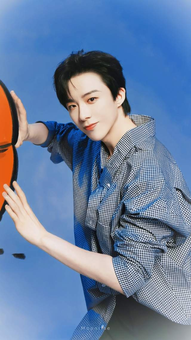 瓜主说多个影视项目老板点名要刘宇宁,能唱能演不挑番位,谁不爱|刘宇宁|剧组|口碑_新浪新闻