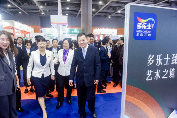 多乐士携手“幸福来敲门”，以色彩守护银龄安居梦