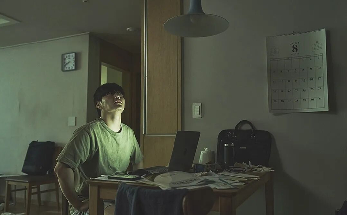 《墙外之音》剧照