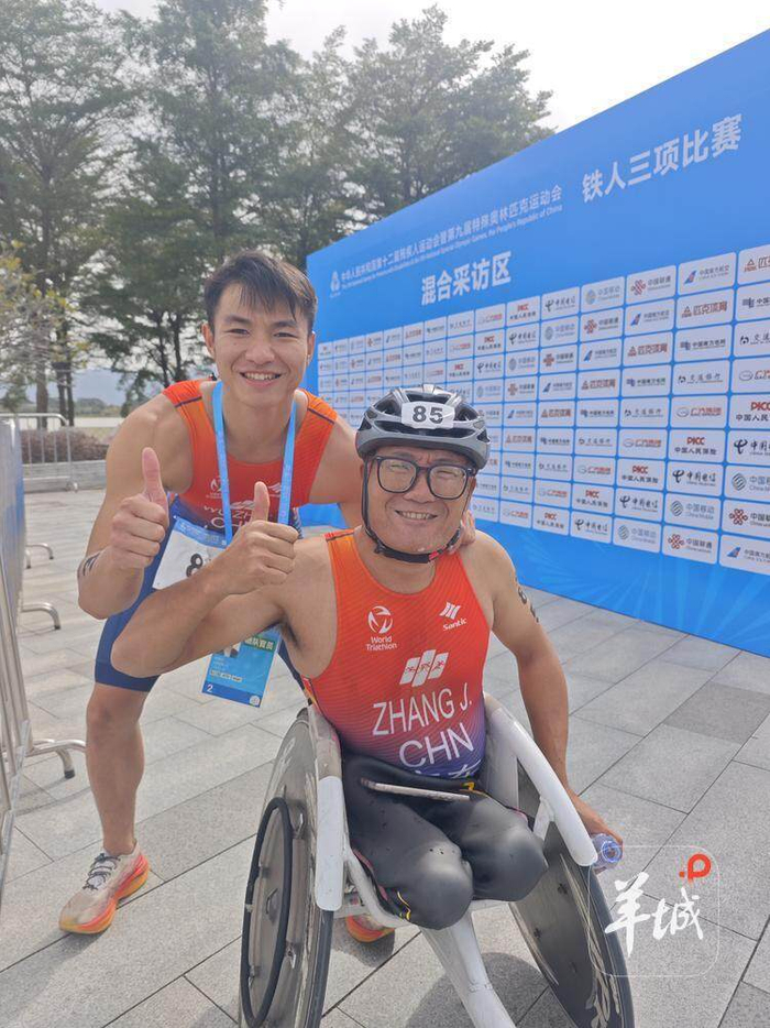 宝马750摩托车多少钱 宝马750新款2025款价格是多少