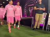 美国女足队的大部分球员，西班牙网球运动员阿尔卡拉斯来到迈阿密现场观战