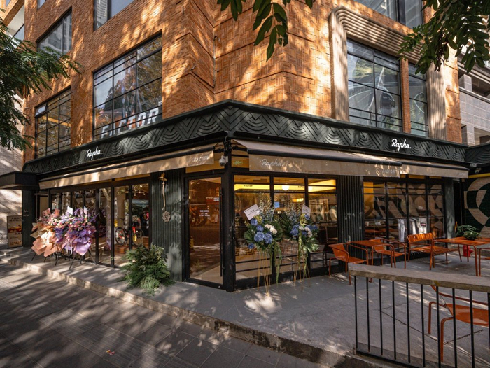 Rapha在全球最大规模的Clubhouse日前落地上海。