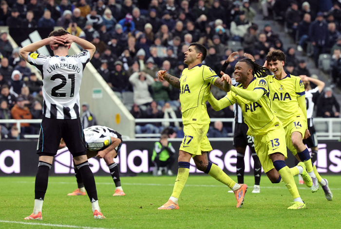 热刺惊险绝平对手。