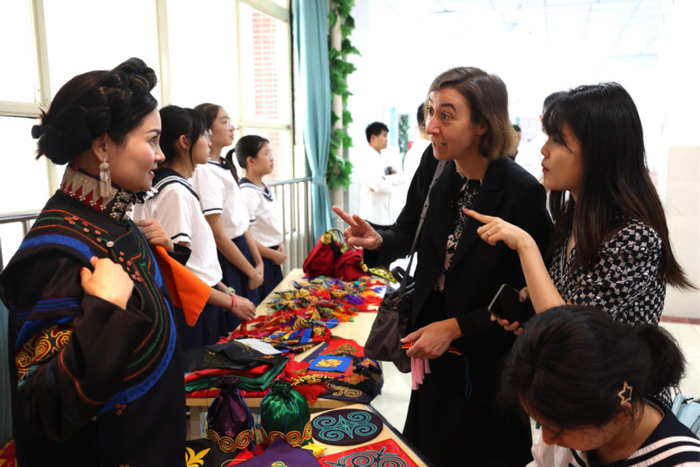 2024年6月23日，在中法天文卫星（SVOM）成功发射之际，中法航天文化交流活动在四川西昌举办。 中新社记者 蒋启明 摄