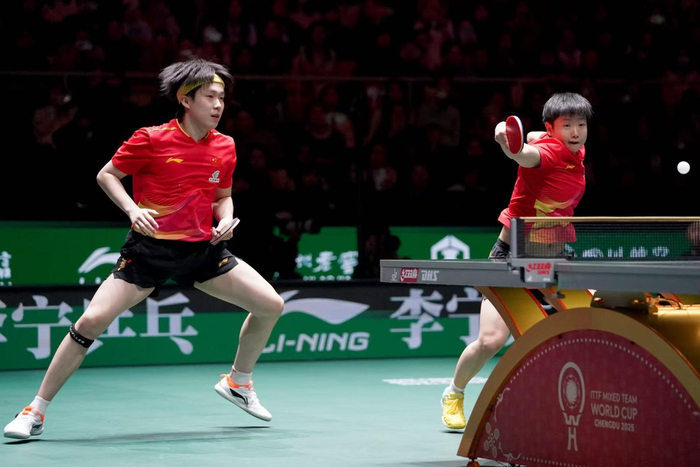 国乒首次战至第四项 8比2力克法国队取得6连胜