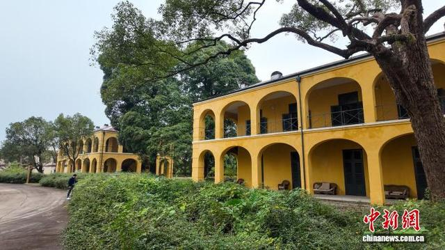 图为1896年动工建设的龙州火车站。 陈冠言 摄