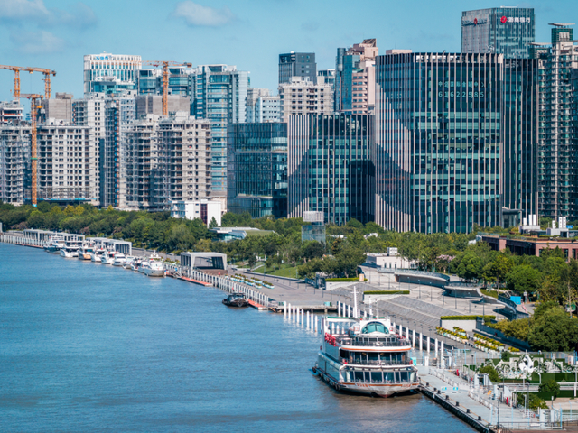 滨江 陈梦泽 摄