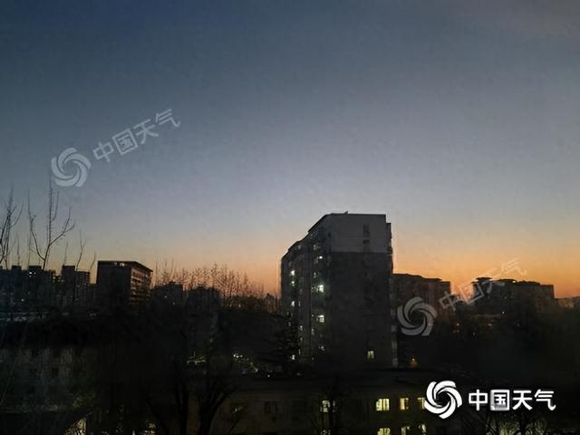 △今晨，北京天气寒冷。