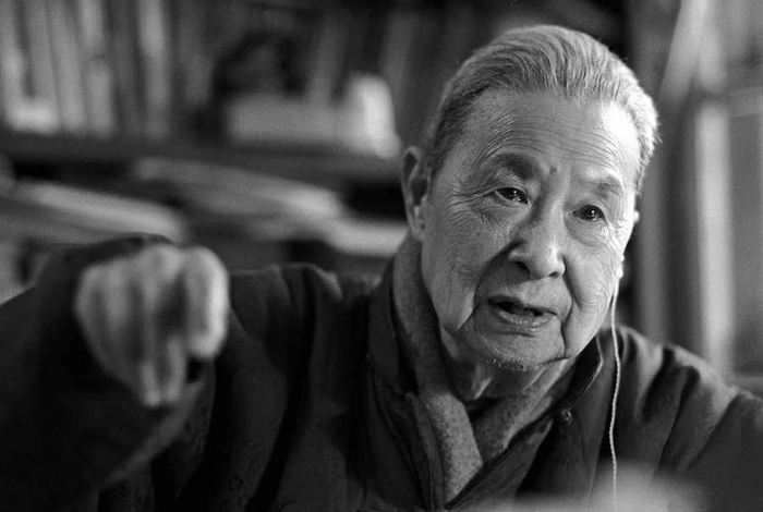 施蛰存先生 摄影：沈建中