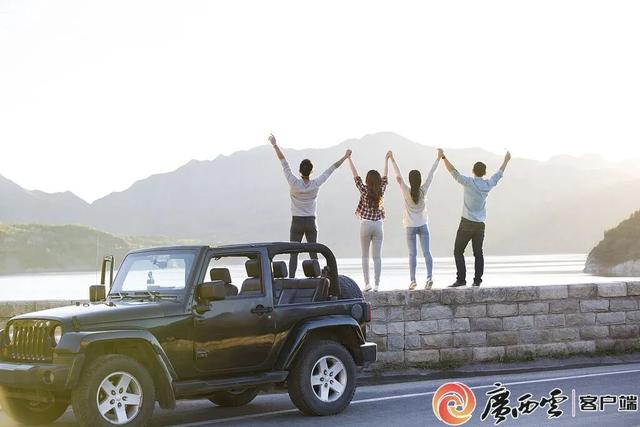 优惠活动让市民出行更省钱。图片来源：自治区商务厅