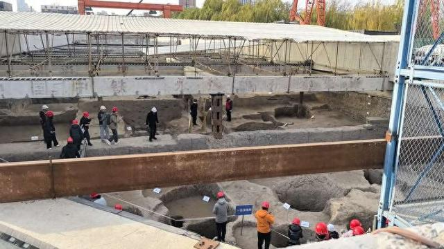 大明湖西南遗址考古发掘现场。济南市人民政府新闻办公室供图