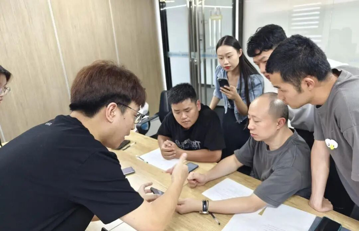 当 AI 忘掉颜色,当手机听懂孩子的哭声_人物_第5张_纵横网 当 AI 忘掉颜色,当手机听懂孩子的哭声_https://www.izongheng.net_人物_第5张