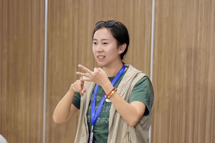 当 AI 忘掉颜色,当手机听懂孩子的哭声_人物_第4张_纵横网 当 AI 忘掉颜色,当手机听懂孩子的哭声_https://www.izongheng.net_人物_第4张